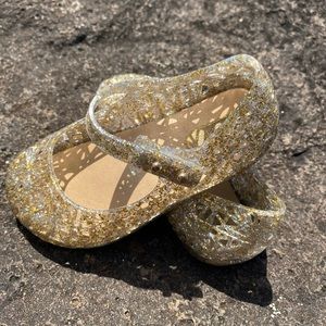 Toddler Mini Melissa size 7